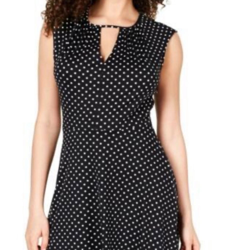 BeBop Junior’s keyhole dress